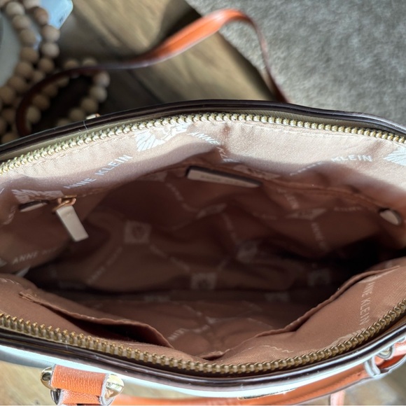 Anne Klein Beige and White Logo Satchel and Crossbody Bag Pre-loved Excellent - Picture 7 of 9